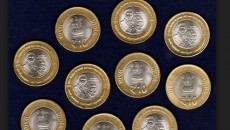 10_rupeese_coins